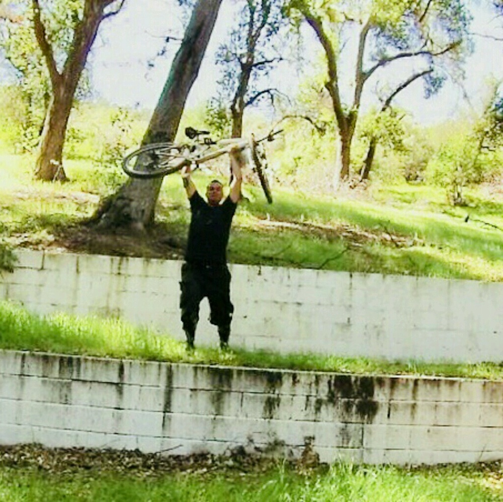 Meet your Posher, Alejandra